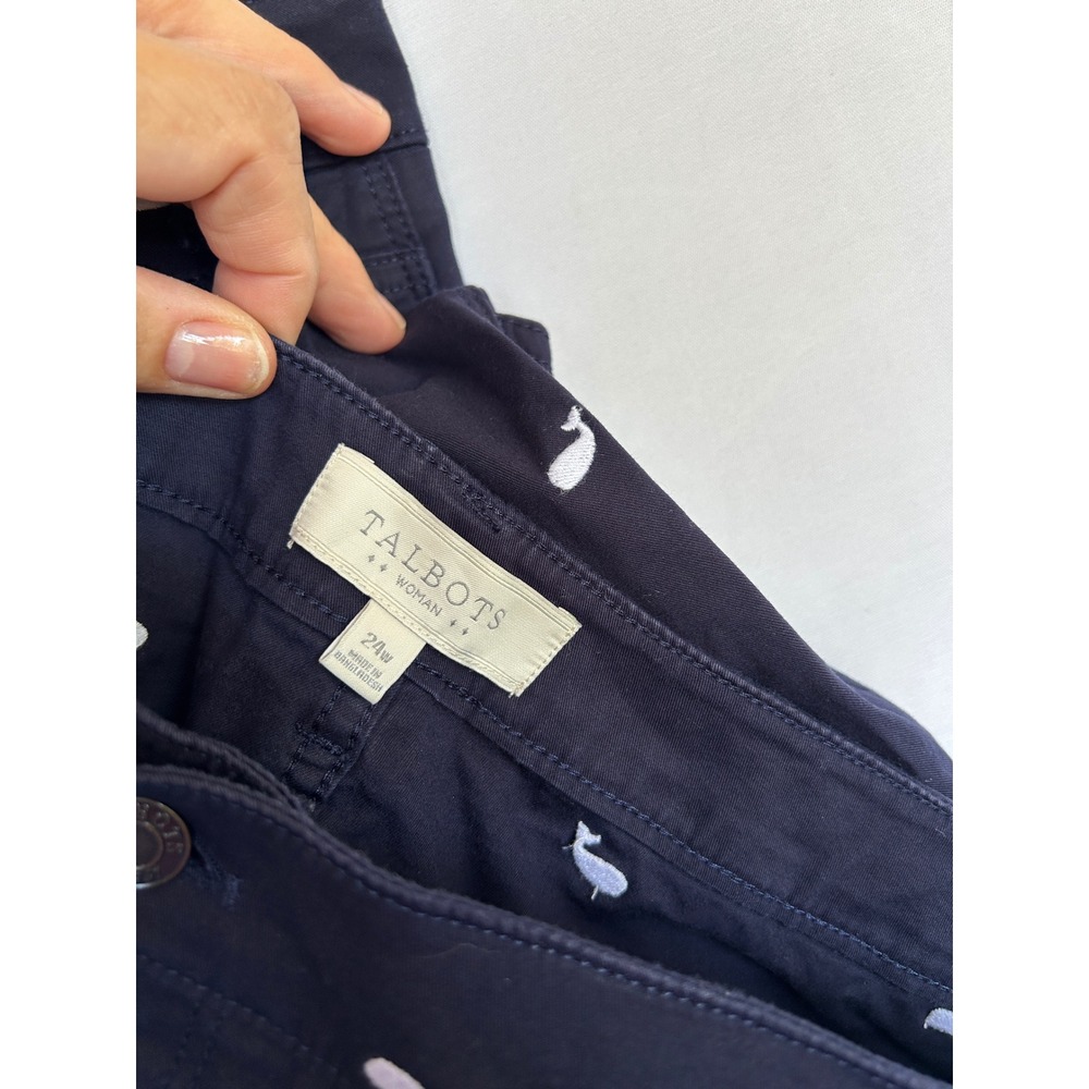 Talbots Woman Navy Blue Whale Embroidered Chino Pants Size 24W Nautical Ankle - Picture 10 of 13
